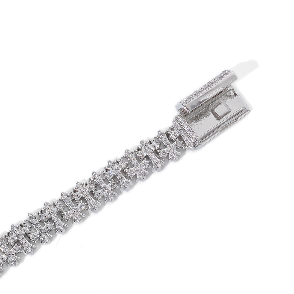 Infinite Cross Chains