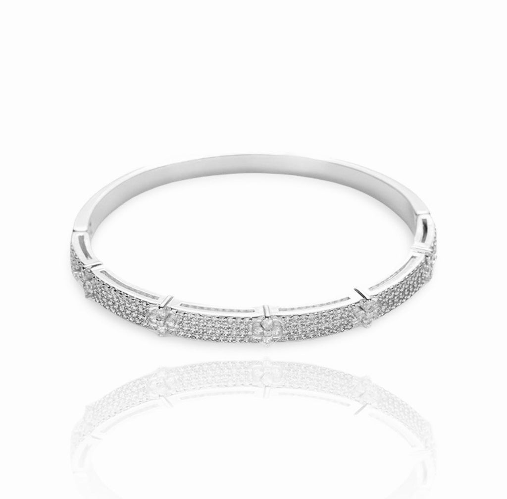 Luna Clover Bracelet