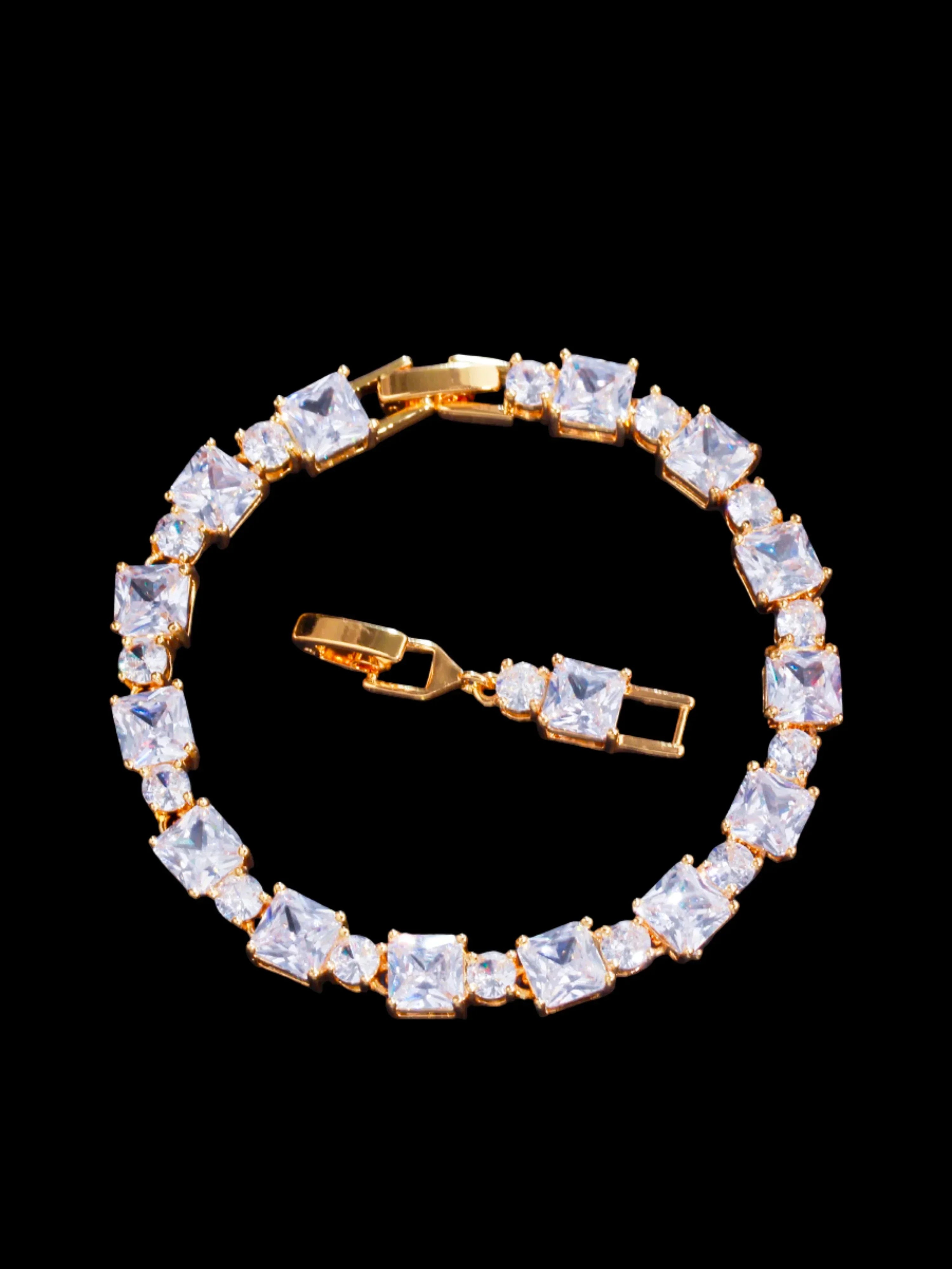 Cube Bracelet | Gold