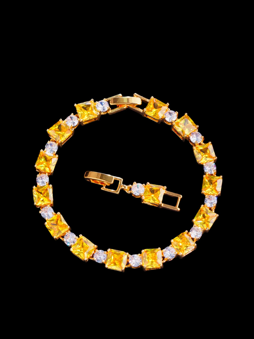 Cube Bracelet | Gold